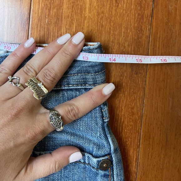 Levi’s Denim - Picture 3 of 7